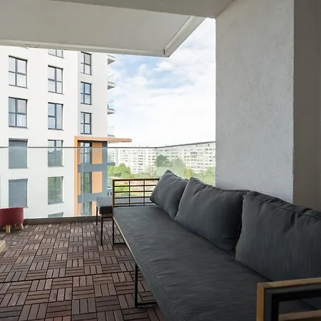 Golden Grove I 1 Bedroom Near Romexpo Apartment *